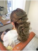 ランダムな毛先を生かしたドレッシーハーフアップ^_^Celeste荻窪