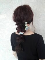 アルベリーヘアーアンドスパ 掛川中央店(ALBELY hair&spa)&nbsp;編みおろしダウンスタイル