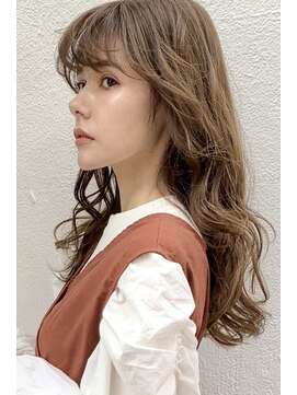 ヒート バイ アンカットラウンジ 渋谷(HEAT by UNCUT&LOUNGE) ☆ベージュカラーでオトナミディアム　HEAT by UNCUT&LOUNGE渋谷