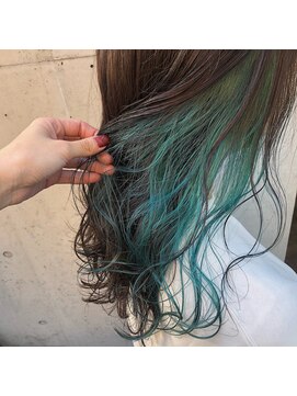 ユノ(juno) ミントグリーンインナーカラー