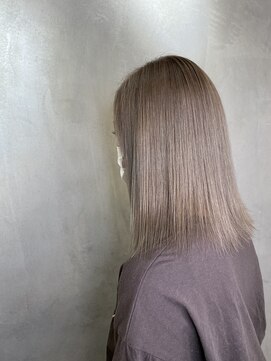 アンダーバーホワイトモデ 河内長野(_WHITE mode) ☆透明感カラーミルクティーグレージュ