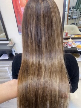 コナーズカット(connor’scut) ハイライトカラー 髪質改善