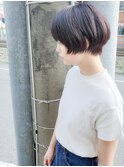 ショートボブ