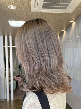 シャンプーボーイ 宮崎駅前店(SHAMPOO BOY) ホワイトシルバー(^^)宮崎/ハイトーンカラー