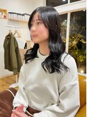 ロングヘア。ダークオリーブ。