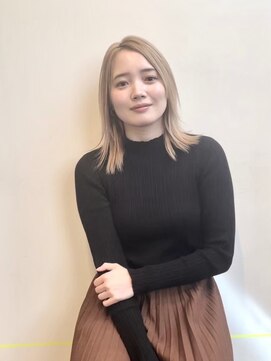 イコル(ikoru) ミディアムレイヤー/ベージュカラー/30代/代官山/中目黒