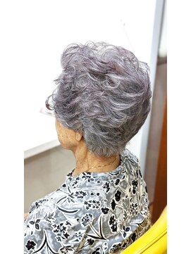 ヒデ美容室 ショートパーマ◇美グレイヘア
