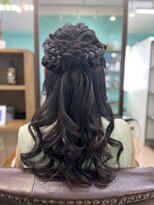 ヘアジーナ(Hair Jina)&nbsp;お呼ばれアレンジ☆編み込みハーフアップ