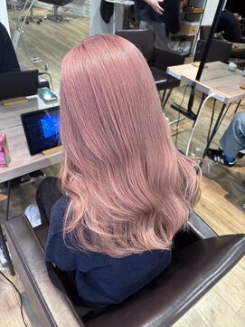 エヌプラス(N+) 女性大人気！　柔らかいピンクベージュカラー