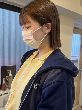 スケール(SCALE) 切りっぱなしボブ