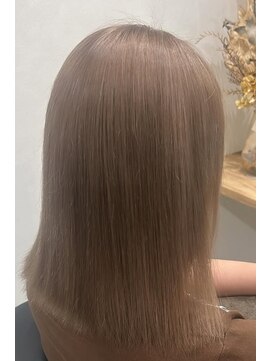 イロ(iro) ミルクティーベージュ