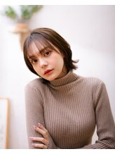 リッカ シーダ(LYCKA SIDA) クリアベージュくびれミディアム