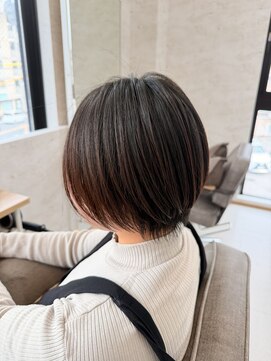 プラスイズム ヴェレン(PLUSISM Velen) 大人丸みショート