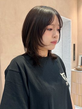 オン キャナルシティ博多前店(on) 【晴音】ミディアムウルフ/ミディアム/レイヤー/20代