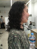 ナヌークカフラ(nanuk kafla)&nbsp;くるくるパーマ/スパイラルパーマ/強めのパーマ/サーフカール