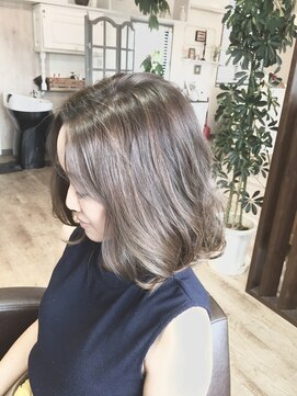 ベルズヘアー(Belle's Hair) セミディボブ