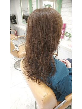 ウェル アアルト 海老名ビナウォーク店 グレージュ*イルミナ*エアウェーブ【aalto海老名/海老名駅】