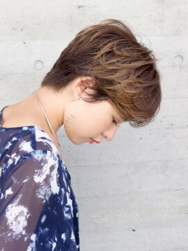 メイクス 表参道(MAKE'S omotesando) 20代30代に人気！ハンサムセンターパートショート