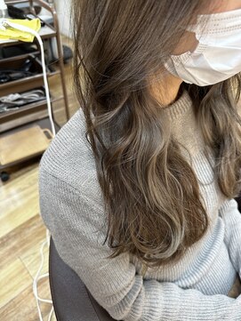 ヘアーゾーン ハチマルハチ 登戸駅前店(Hair Zone 808) インナーカラー