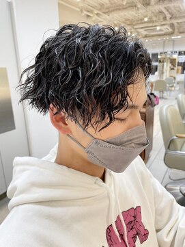 テトラ バイ ネオリーブ 横浜西口店(tetra by neolive) 横浜★かきあげメンズのツイストスパイラルパーマ