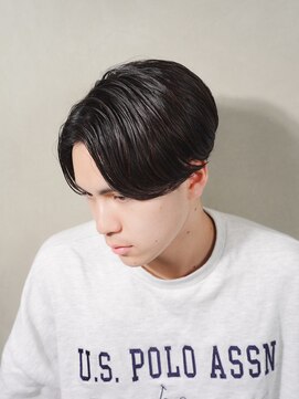 アルファ 新宿(alpha) フェザーパーマ/刈り上げセンターパート/サーフカール[新宿]