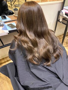 マフェラダー(mahae RUDDER) 透明感カラー×ベージュ