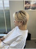 センターパートウルフ