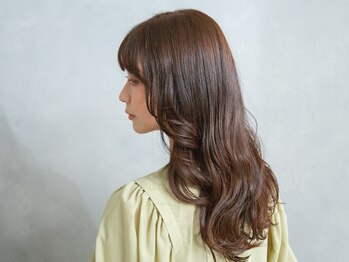 アース 名駅店(HAIR&MAKE EARTH)の写真/経験豊富なスタイリストが丁寧に対応してくれるから安心。ダメージを軽減した提案で、理想のふわ艶スタイル