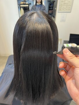 アドック ヘアデザイン(adhoc hair design) ストレート