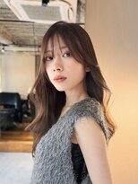 リラエ(Lyrae)&nbsp;似合わせの前髪顔周り　上品なくびれ巻き