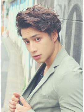 ジジバイワースホワイル(jiji by WORTH WHILE) 外国人風 クセ毛ニュアンスパーマ