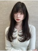 フェイスレイヤーロングレイヤー前髪ぱっつん顔まわりカット