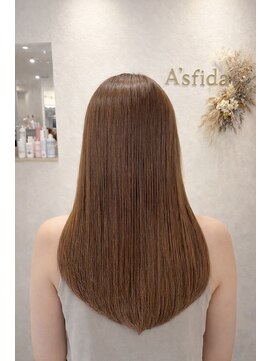 アスフィーダ(A'sfida) 髪質改善/デザインカラー/レイヤーカット/オリーブベージュ