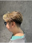 センターパートメンズハイライト