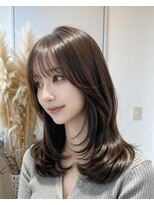 リア 京都河原町(riah)&nbsp;韓国レイヤー/顔周りレイヤー/ミディアムレイヤー／レイヤー