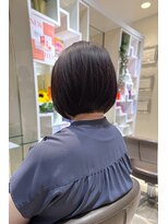 クラメール 黒崎コムシティ店(Kraemer)&nbsp;ミニマムシルエット ボブ＆潤いツヤカラー