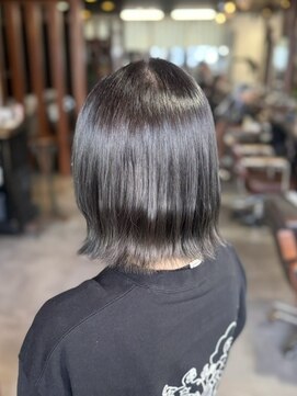 エイム ヘア デザイン 町田店(eim hair design) 切りっぱなしボブ/暗髪グレージュ/外ハネボブ/髪質改善/艶髪