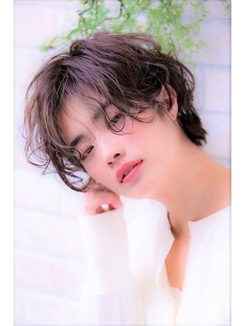 ソア 武蔵小杉(SOAR) 大人かわいい無造作カールとデザインカラー小顔丸みショートボブ