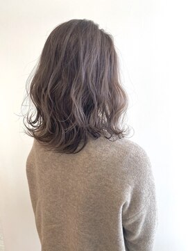 コワファースト させぼ五番街店(COIFF1RST) 透明感のあるダークミルクティー☆