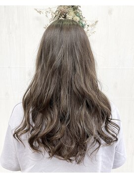 プランタン(Printemps) 韓国ウェーブアッシュグレーゆるふわ透け感外国人風無造作