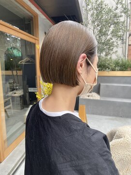 ミー(mii) 【mii】パツっとmini bob