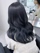 ベレーザシェルト(Beleza scelto)&nbsp;ba1090_透明感アッシュブラックシースルーバンクウェーブ巻き