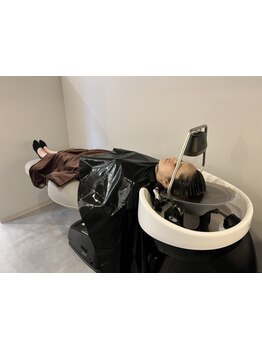 【健康的なうる艶髪に感動♪】全国で限られたサロンのみ取り扱いが許させる《oggiotto》で艶美髪◎