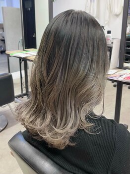 ヘアメイクレコリア(Hair Make RECOLIA)の写真/「あなたのライフスタイル」に合わせたカラーデザイン♪本当に似合う＝個性を活かした”オシャレ”が叶う！