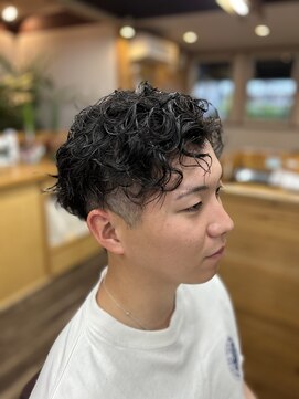 山田理容 メンズパーマ