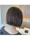 切りっぱなしボブ