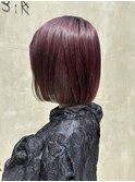 艶感×インナーカラーで魅せる大人ボブ