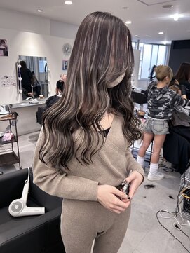 キング 高槻(K!ng) 縮毛矯正髪質改善ハイライトレイヤーカット枚方美容室エクステ