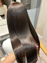 シェリー 仙台(Cherie)&nbsp;20代30代40代髪質改善トリートメントブルーブラック透け感