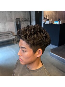 レイヴン(RAVEN) スパイキーショートパーマ